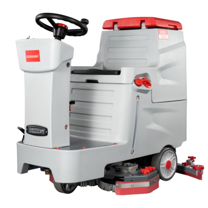 泰安坦洁驾驶式洗地机X660